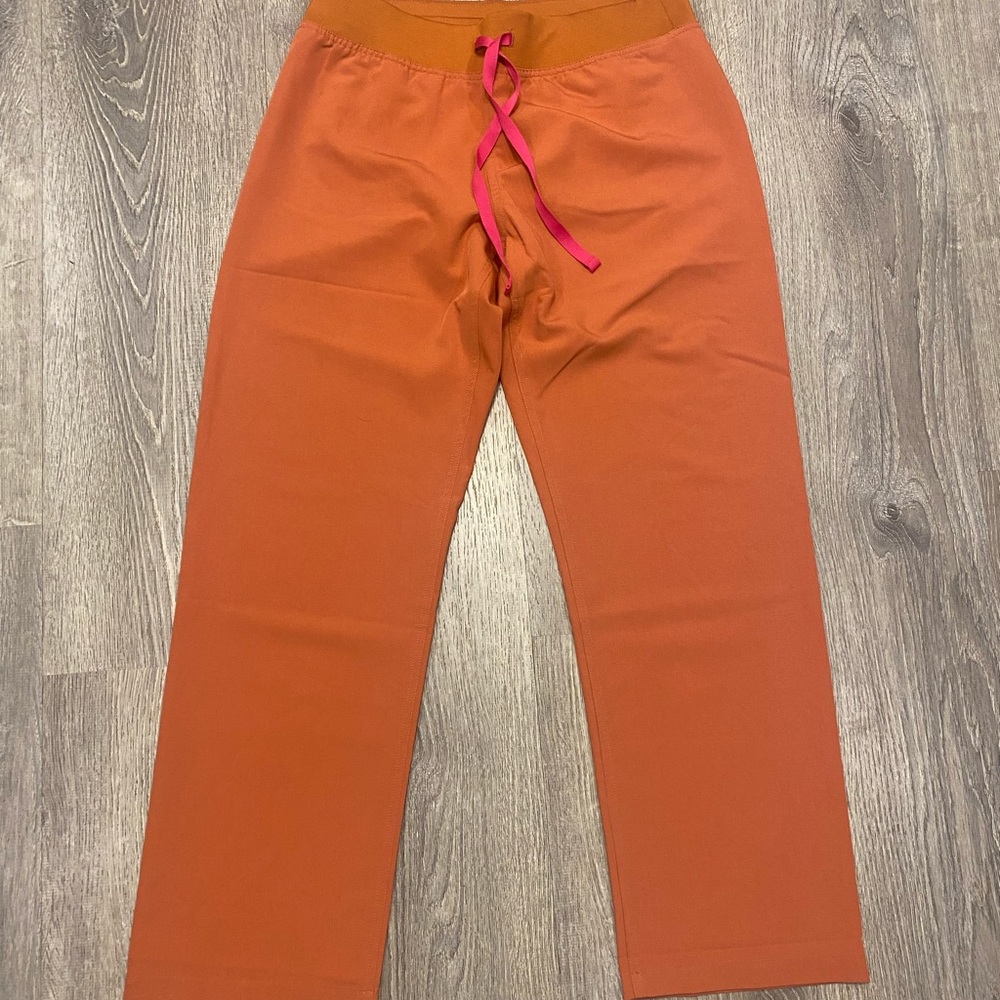 Terracotta Figs MP BNWOT